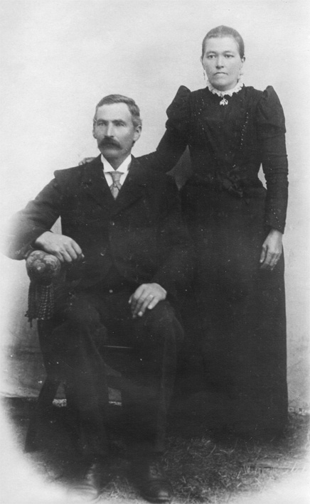 andreas_f1860_och_barbro_f1862_persson.jpg