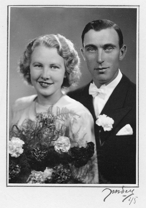 agnes_i._persson_1925-___anders_gronvik_1916-.jpg