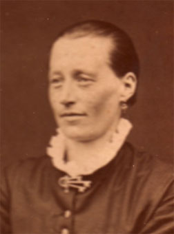 Helena   Olofsdotter 1858-1924