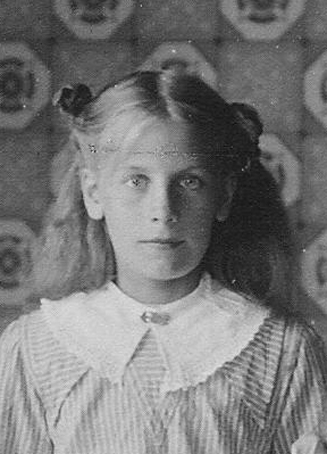 hilma_juliana_jonsdotter_f1902.jpg