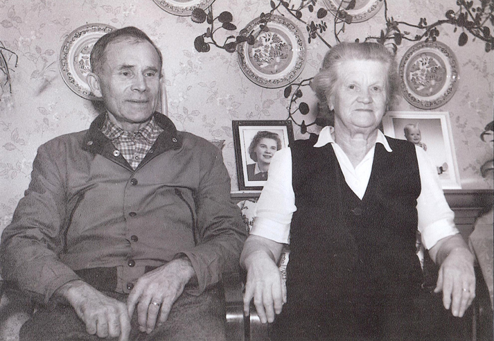 johan_rudolf_pettersson_f1888_och_olivia_kristina_pettersson_f1883.jpg