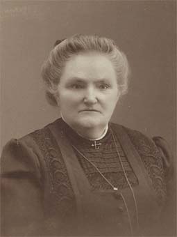 marta_jonsdotter_1853-1936.jpg