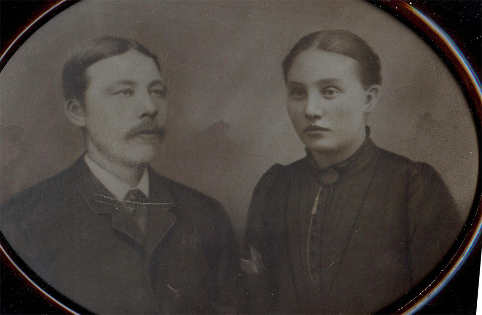olof_f1856_o_lena_lisa_f1871_larsson.jpg