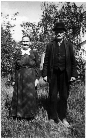 per_petter_peter_jonsson_f1848__brita_eskilsdotter_jonsson_f1850.jpg