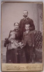 sven_alfred_f1861_o_karolina_sofia_f1859_lindstrom.jpg